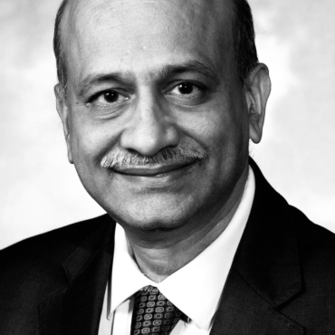 Dr.Rajiv Shah, MS(Orth)